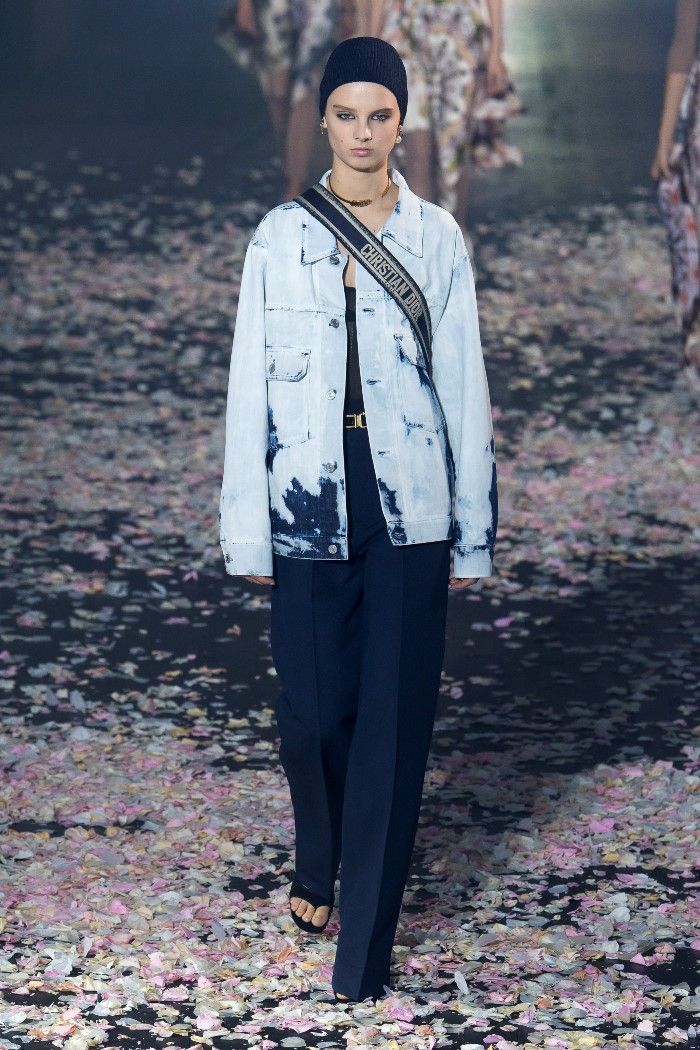 Модные брюки весна-лето 2019 из коллекции Christian Dior